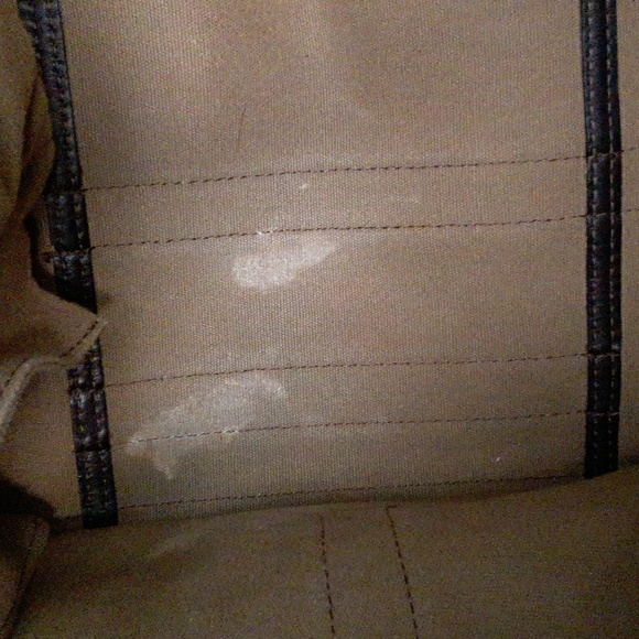 Louis Vuitton Utah duffle bag - Picture 7 of 12